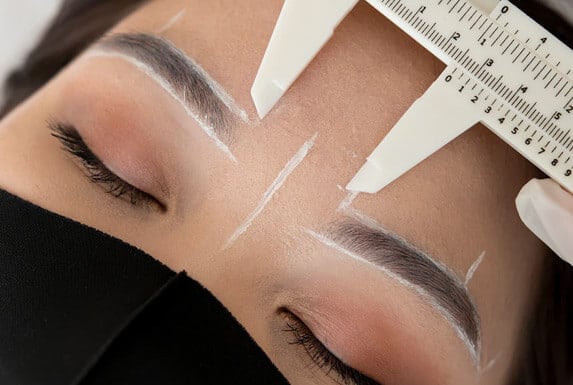 Combo Profissional da Beleza 4 ac design - Eleve sua expertise em beleza com nosso Combo Profissional da Beleza. Oferecemos ferramentas e treinamento de última geração para o seu sucesso no mundo da estética. Descubra o poder da transformação hoje mesmo!