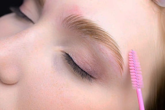 Combo Profissional da Beleza 5 brow - Eleve sua expertise em beleza com nosso Combo Profissional da Beleza. Oferecemos ferramentas e treinamento de última geração para o seu sucesso no mundo da estética. Descubra o poder da transformação hoje mesmo!