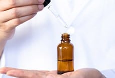 SPA das Sobrancelhas 6 img10 - Transforme seu talento em beleza com nosso curso online de Spa das Sobrancelhas. Aprenda técnicas exclusivas para criar sobrancelhas perfeitas. Inicie sua jornada para se tornar um expert em Spa das Sobrancelhas hoje mesmo!