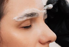 SPA das Sobrancelhas 3 img13 - Transforme seu talento em beleza com nosso curso online de Spa das Sobrancelhas. Aprenda técnicas exclusivas para criar sobrancelhas perfeitas. Inicie sua jornada para se tornar um expert em Spa das Sobrancelhas hoje mesmo!